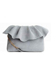 Pochette en peau de couleur gris claire de chez hette H&M